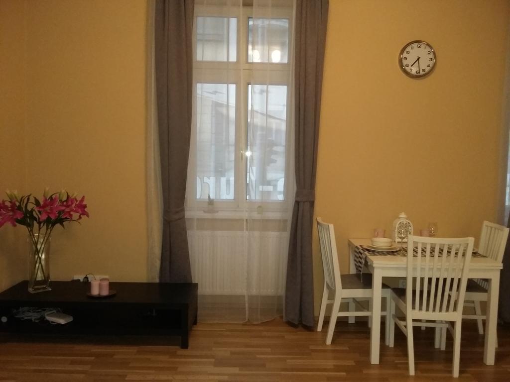 Apartment Vltavska B プラハ エクステリア 写真